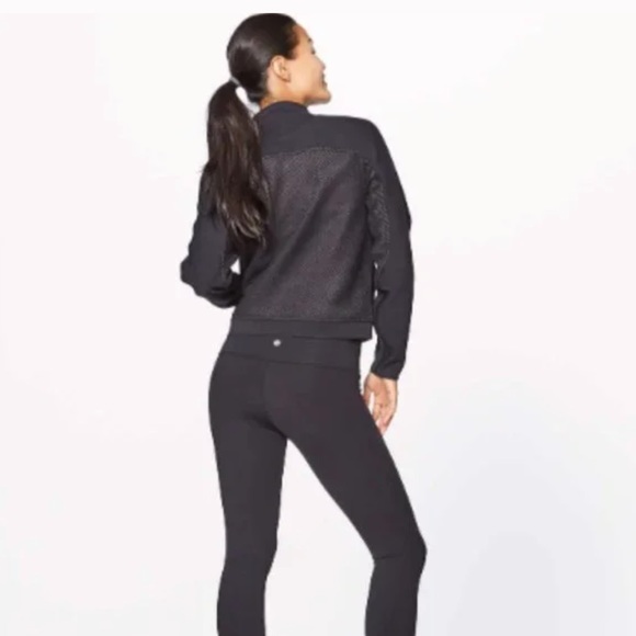 Lululemon The Spaces In Between Bomber - Black - 4 - Picture 3 of 9